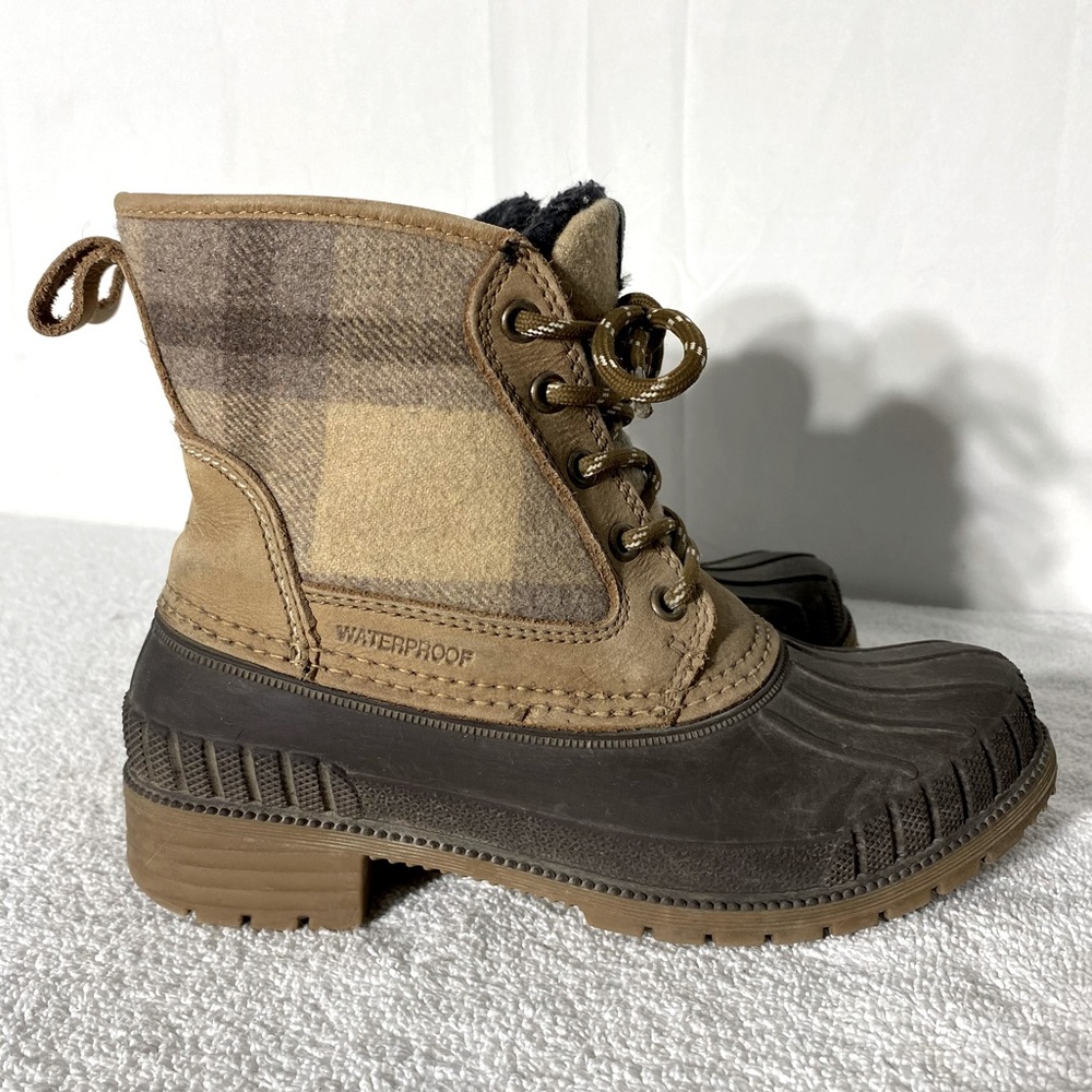 Kamik Tan Brown Plaid Insulated Lace Up Duck Boots Ankle Boots 6